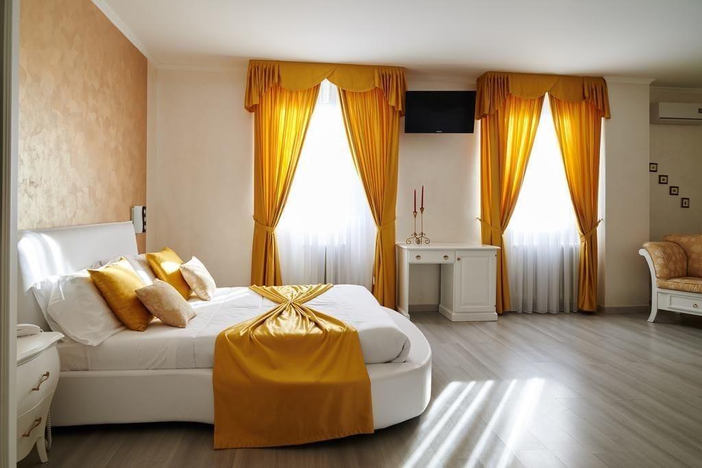 Hotel Villa Delle Ortensie Sant'Omobono Imagna Εξωτερικό φωτογραφία