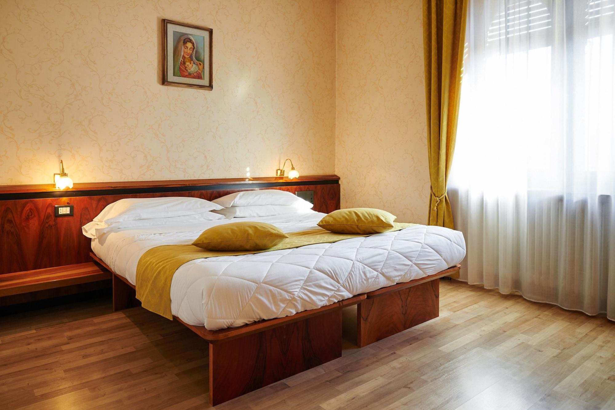 Hotel Villa Delle Ortensie Sant'Omobono Imagna Εξωτερικό φωτογραφία