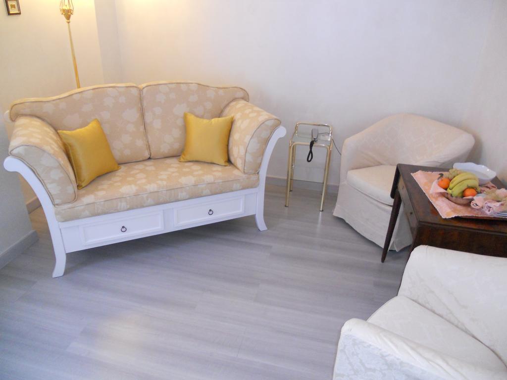 Hotel Villa Delle Ortensie Sant'Omobono Imagna Εξωτερικό φωτογραφία