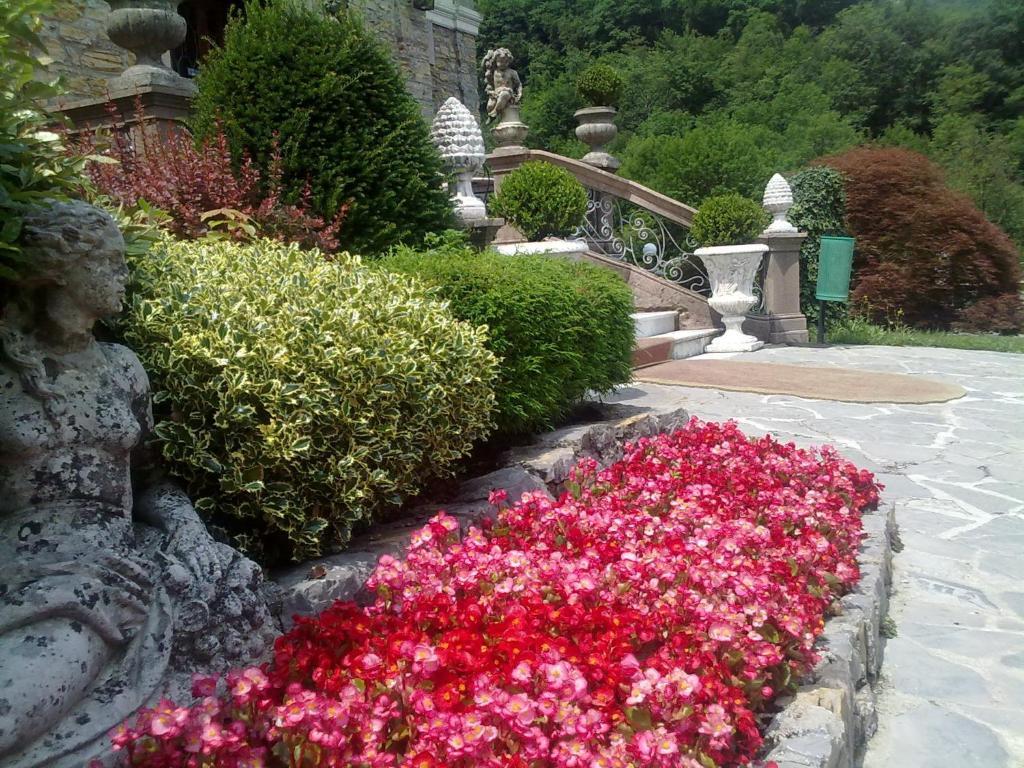 Hotel Villa Delle Ortensie Sant'Omobono Imagna Εξωτερικό φωτογραφία