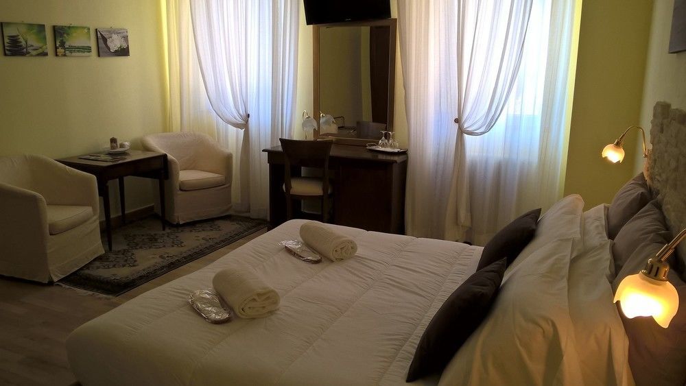 Hotel Villa Delle Ortensie Sant'Omobono Imagna Εξωτερικό φωτογραφία