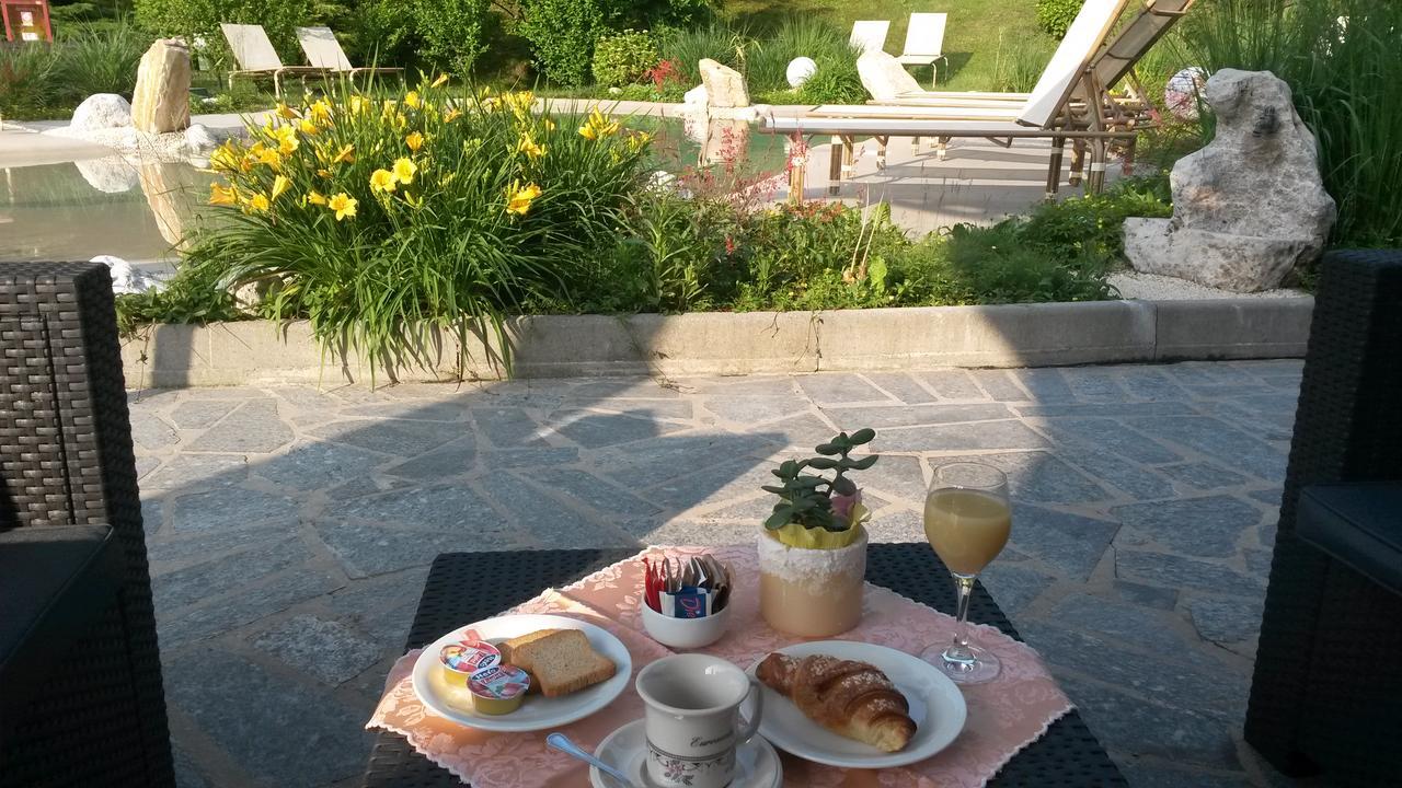 Hotel Villa Delle Ortensie Sant'Omobono Imagna Εξωτερικό φωτογραφία