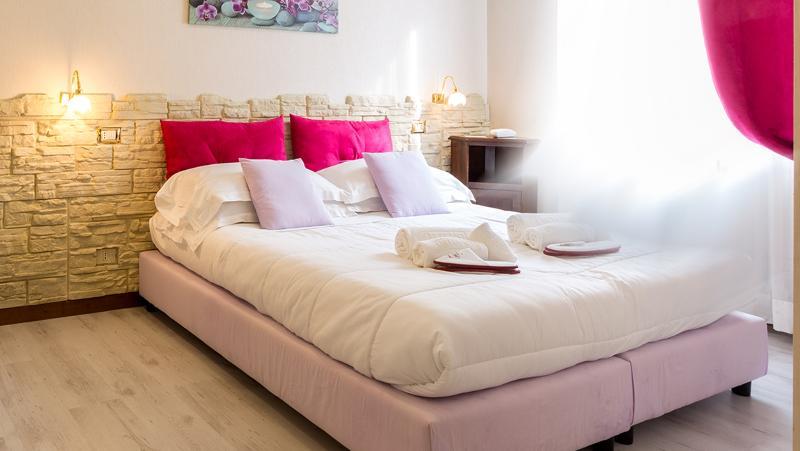 Hotel Villa Delle Ortensie Sant'Omobono Imagna Εξωτερικό φωτογραφία